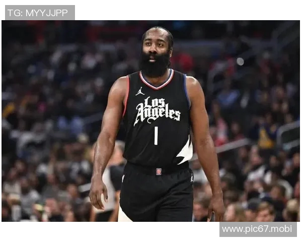 骑士背靠背客场挑战雄鹿，哈登出战成疑，米切尔和莫布里缺阵